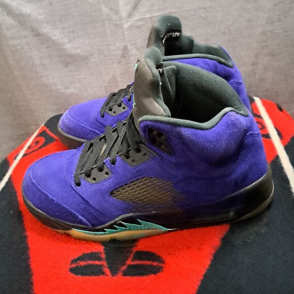 Size 10 Air Jordan 5 Retro Alternate Grape Purple Aqua Men’s (136027-500) - Picture 1 of 13